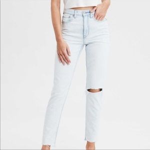 American Eagle Mom Jean